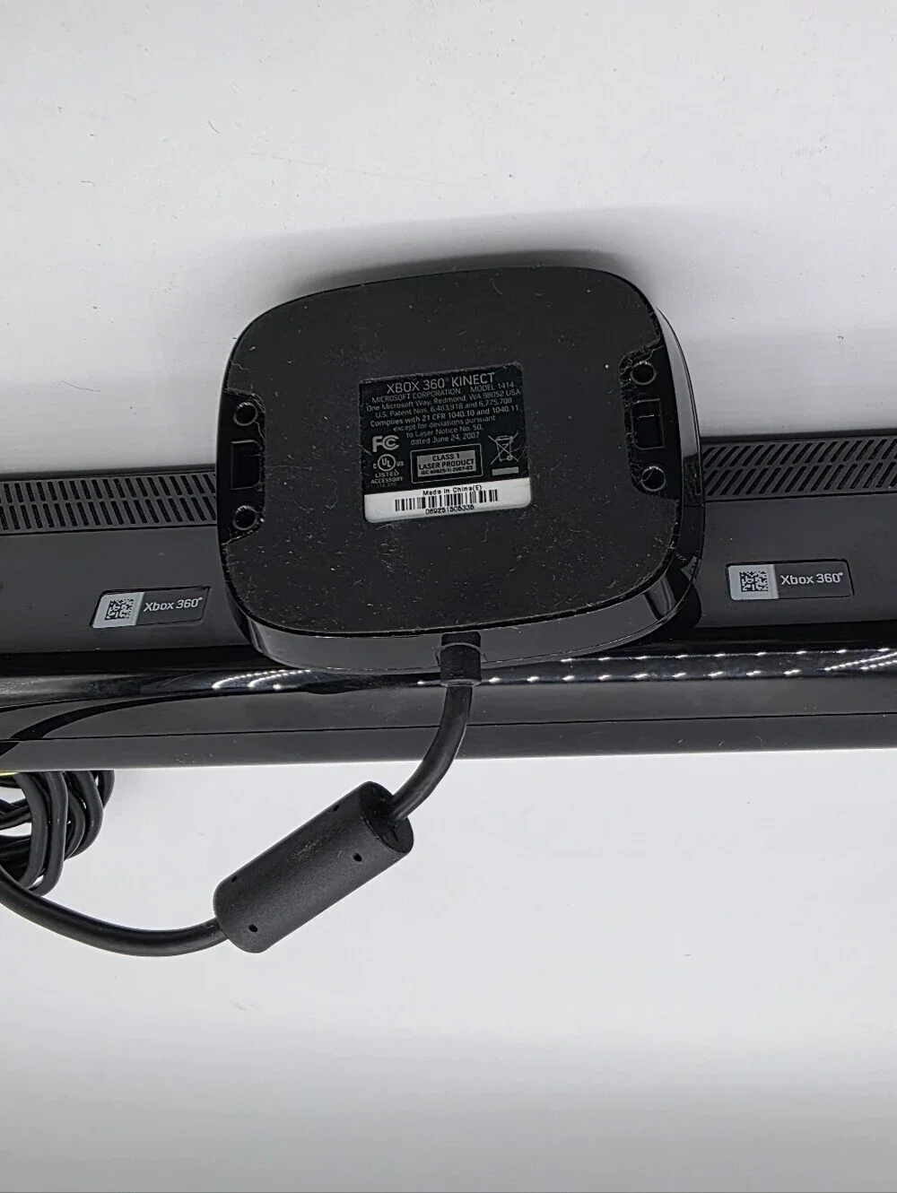 Microsoft Xbox 360 Kinect Sensor Bar Gaming Video Game TESTED Excellent Cond